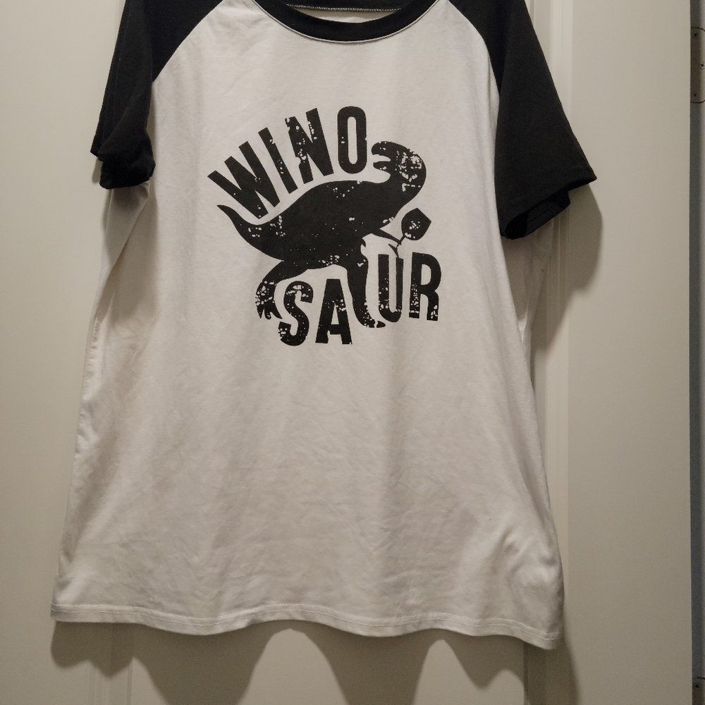 Short Sleeve Winosaur Top